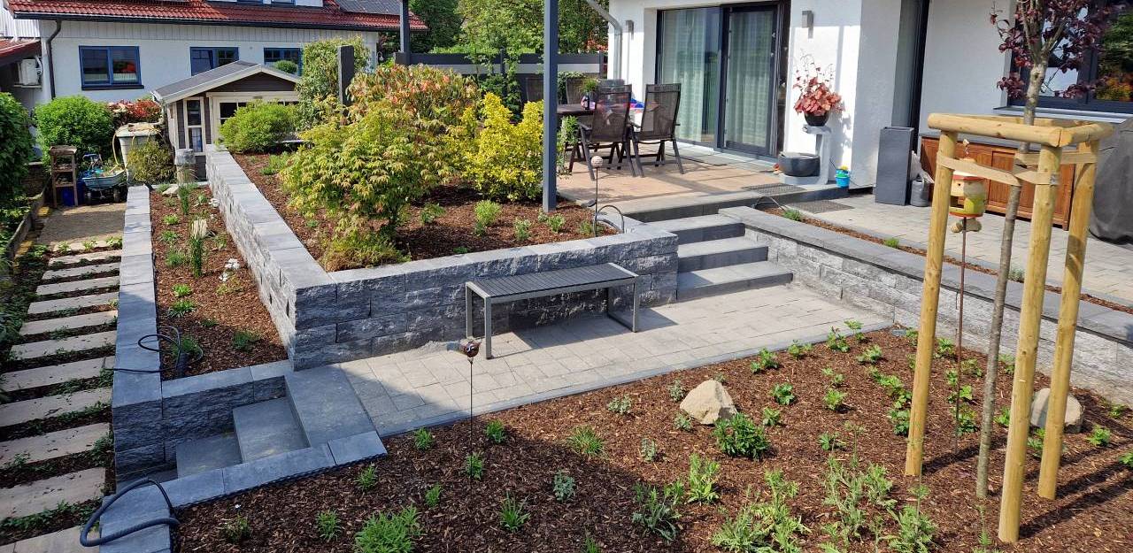 Hortus_Garten_Neuwied_steine-mauern-terrassen